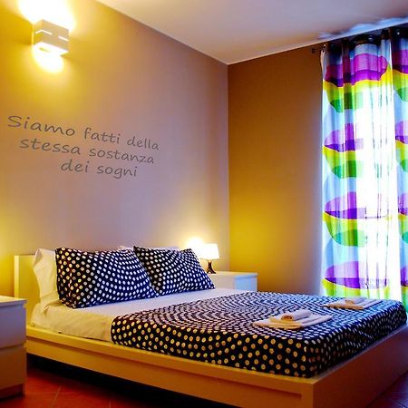 Bed And Breakfast Charming House Барлета Стая снимка